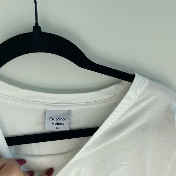 Outdoor Voices White Crop Top - Picture 3 of 3